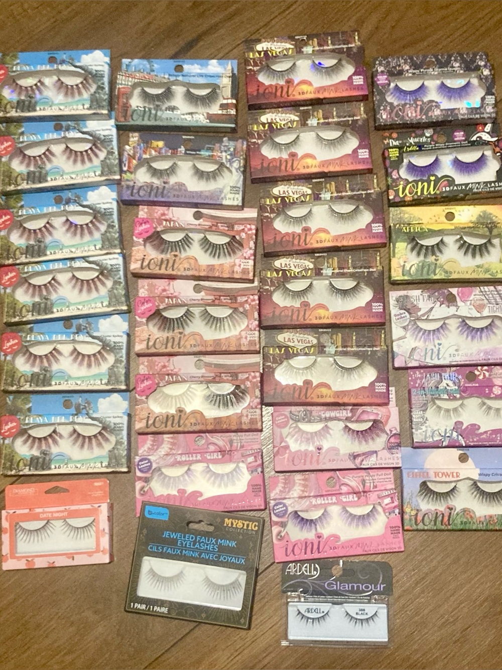 Ioni Eyelashes- Lot of 27 Pairs!